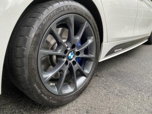 BMW 330i xDrive Touring M Sport 2017 года  (NA)